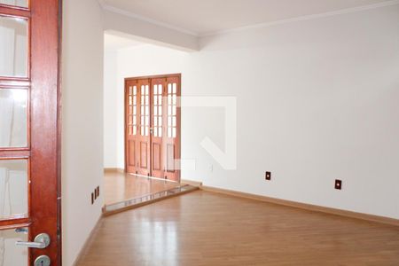 Sala de casa para alugar com 3 quartos, 220m² em Jardim Paiquere, Valinhos