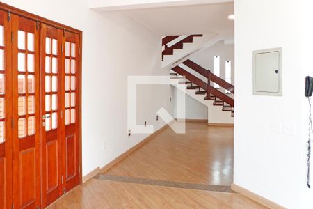 Sala de casa para alugar com 3 quartos, 220m² em Jardim Paiquere, Valinhos