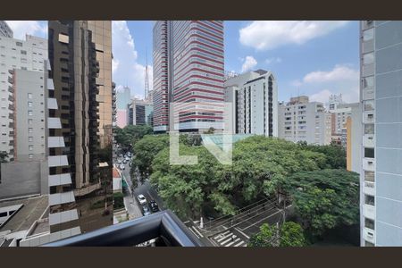 Escada de apartamento à venda com 1 quarto, 45m² em Cerqueira César, São Paulo