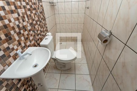 Banheiro de casa para alugar com 1 quarto, 60m² em Vila Conceicao, Diadema