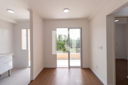 Sala de apartamento para alugar com 2 quartos, 55m² em Jardim da Gloria, Cotia