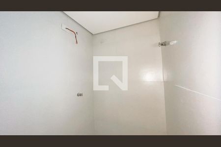 Banheiro de apartamento para alugar com 1 quarto, 28m² em Santana, São Paulo