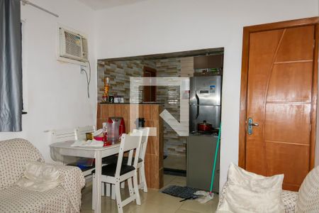 Sala de casa à venda com 1 quarto, 70m² em Pilares, Rio de Janeiro