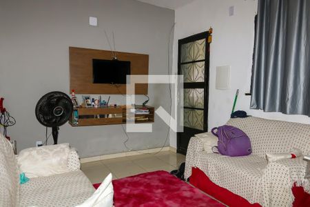 Sala de casa à venda com 1 quarto, 70m² em Pilares, Rio de Janeiro