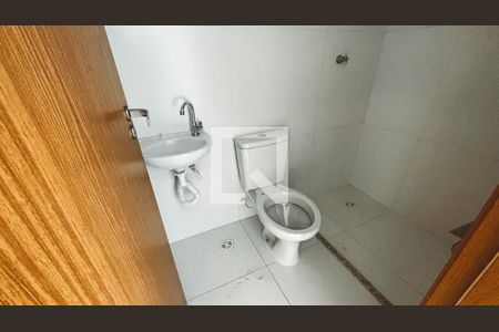 Banheiro de apartamento para alugar com 1 quarto, 24m² em Santana, São Paulo