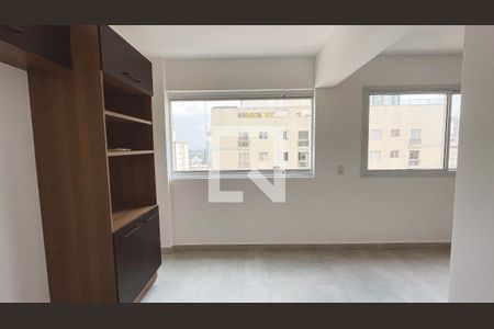 Cozinha de apartamento para alugar com 1 quarto, 33m² em Santana, São Paulo