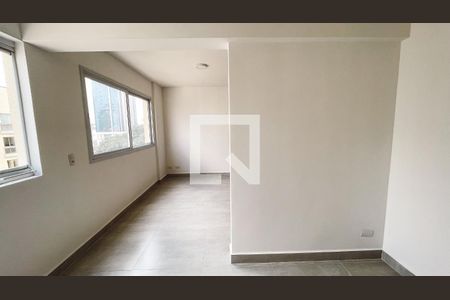 Cozinha de apartamento para alugar com 1 quarto, 33m² em Santana, São Paulo