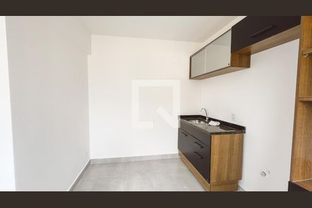 Cozinha de apartamento para alugar com 1 quarto, 33m² em Santana, São Paulo