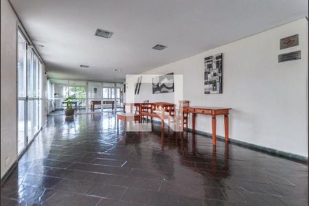 Apartamento à venda com 2 quartos, 62m² em Vila Santo Estefano, São Paulo