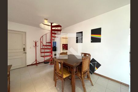 Sala de apartamento à venda com 3 quartos, 140m² em Vila Nova Caledonia, São Paulo