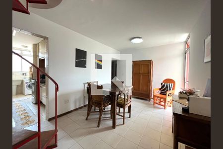 Sala de apartamento à venda com 3 quartos, 140m² em Vila Nova Caledonia, São Paulo