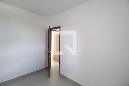 Quarto 1 de apartamento para alugar com 2 quartos, 50m² em Jaraguá, Uberlândia