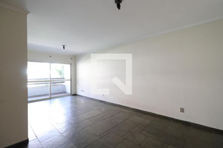 Sala de apartamento para alugar com 3 quartos, 123m² em Centro, Ribeirão Preto