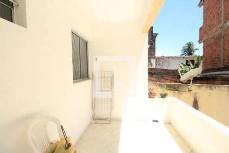 Varanda de casa para alugar com 1 quarto, 60m² em Boca do Rio, Salvador