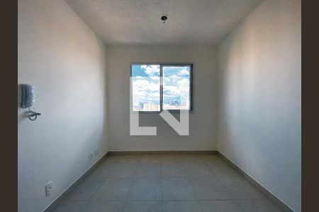 Sala/Cozinha de apartamento para alugar com 2 quartos, 34m² em Jardim Celeste, São Paulo