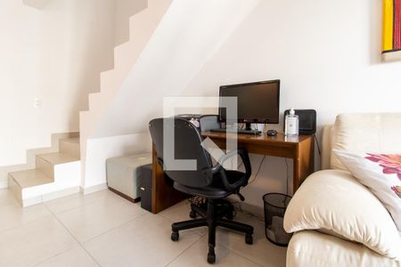 Sala de apartamento para alugar com 2 quartos, 65m² em Cidade Industrial de Curitiba, Curitiba