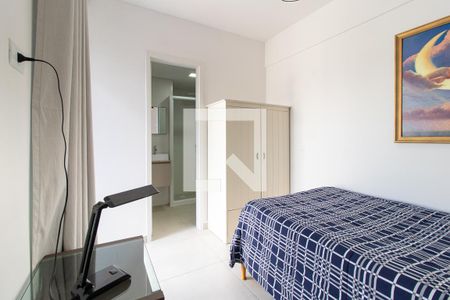 Quarto 1 de apartamento para alugar com 2 quartos, 65m² em Cidade Industrial de Curitiba, Curitiba