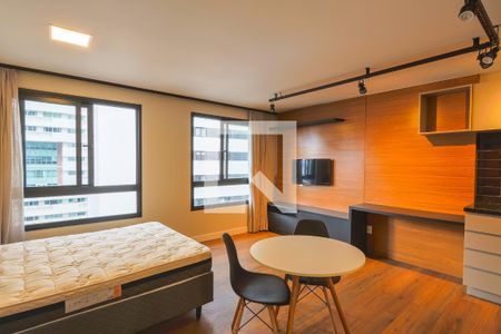 Studio de kitnet/studio para alugar com 1 quarto, 30m² em Água Verde, Curitiba