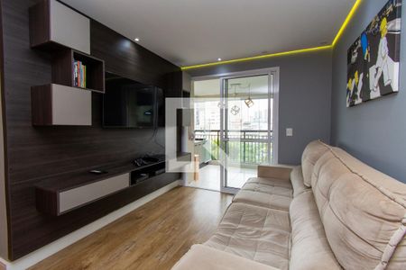 Sala de apartamento para alugar com 2 quartos, 60m² em Jardim Flor da Montanha, Guarulhos