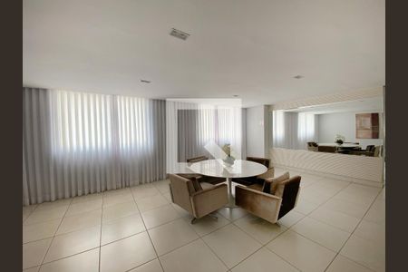 Apartamento à venda com 86m², 2 quartos e 2 vagas Apartamento à venda com 86m², 2 quartos e 2 vagasÁrea comum - Salão de festas