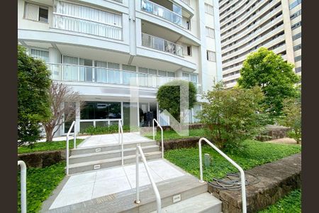 Apartamento à venda com 86m², 2 quartos e 2 vagas Apartamento à venda com 86m², 2 quartos e 2 vagasFachada