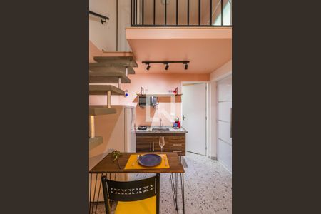 Sala/Cozinha de apartamento para alugar com 1 quarto, 21m² em Vila do Conde, Barueri