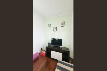 Sala de TV de casa à venda com 5 quartos, 190m² em Jardim São Gonçalo, Campinas