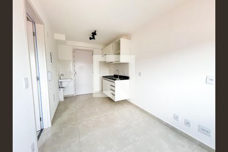 Sala/Cozinha de apartamento à venda com 1 quarto, 25m² em Jardim Monte Azul, São Paulo