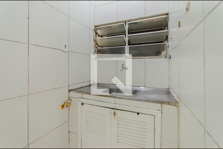 Banheiro de apartamento para alugar com 1 quarto, 25m² em Liberdade, São Paulo