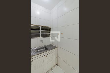 Banheiro de apartamento para alugar com 1 quarto, 25m² em Liberdade, São Paulo