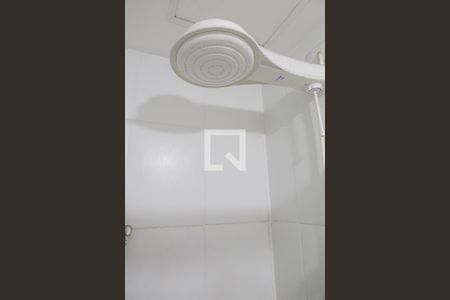 Banheiro de apartamento para alugar com 1 quarto, 33m² em Barra Funda, São Paulo