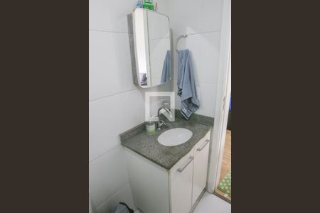 Banheiro de apartamento para alugar com 1 quarto, 33m² em Barra Funda, São Paulo