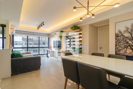 Sala de apartamento à venda com 3 quartos, 100m² em Cristal, Porto Alegre