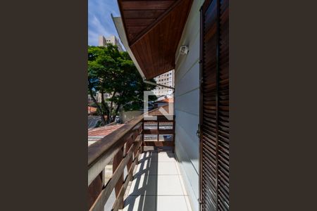 Suíte vista de casa à venda com 3 quartos, 138m² em Jardim Taboao, São Paulo