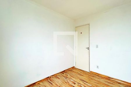 Quarto 2 de apartamento para alugar com 2 quartos, 44m² em Jardim Presidente Dutra, Guarulhos