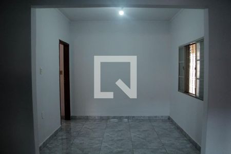 Sala 2 de casa para alugar com 4 quartos, 240m² em Setor Campinas, Goiânia