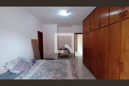 Suíte de casa para alugar com 3 quartos, 245m² em Jardim Morumbi, Sorocaba