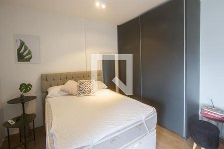 Quarto de kitnet/studio à venda com 1 quarto, 35m² em Campo Belo, São Paulo