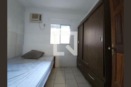 Quarto 1 de casa para alugar com 2 quartos, 60m² em Pituaçu, Salvador