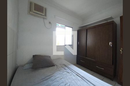 Quarto 1 de casa para alugar com 2 quartos, 60m² em Pituaçu, Salvador