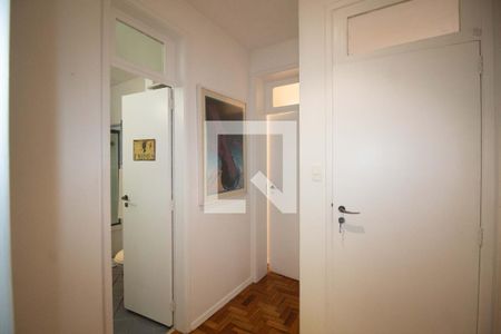 Corredor de apartamento à venda com 3 quartos, 170m² em Jardim Botânico, Rio de Janeiro