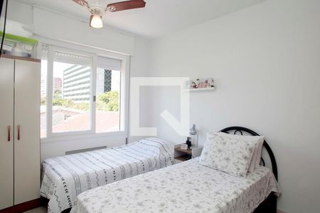 Quarto 1 de apartamento à venda com 3 quartos, 90m² em Moinhos de Vento, Porto Alegre