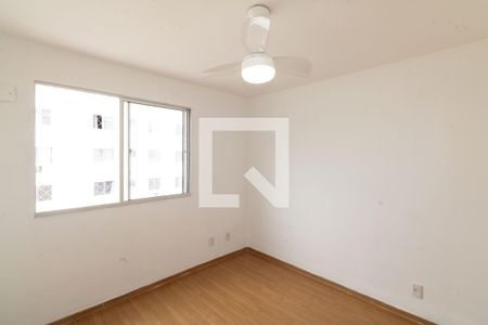 Quarto 1 de apartamento para alugar com 2 quartos, 43m² em Cosmos, Rio de Janeiro