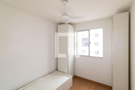 Quarto 2 de apartamento para alugar com 2 quartos, 43m² em Cosmos, Rio de Janeiro