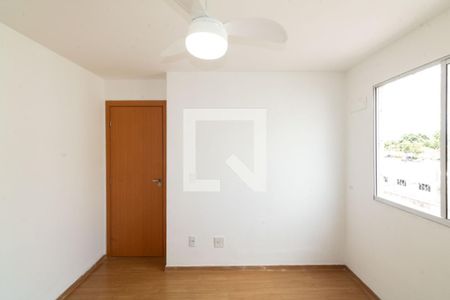 Quarto 1 de apartamento para alugar com 2 quartos, 43m² em Cosmos, Rio de Janeiro