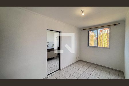 Sala  de apartamento para alugar com 2 quartos, 45m² em Parque Erasmo Assunção, Santo André