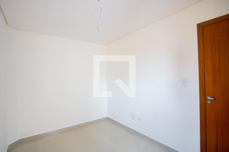 Quarto 2 de apartamento para alugar com 2 quartos, 90m² em Vila Scarpelli, Santo André