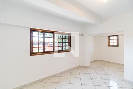 Sala de casa para alugar com 3 quartos, 220m² em Vila Indiana, São Paulo