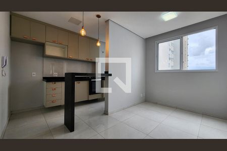 Sala de apartamento para alugar com 2 quartos, 40m² em Castelo, Santos