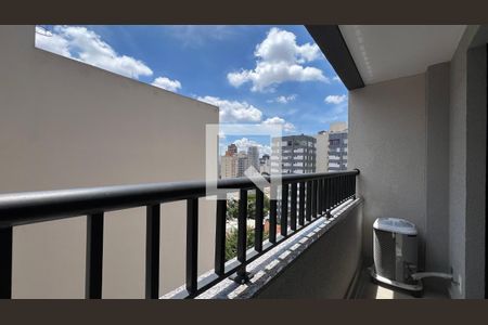 Sacada de kitnet/studio para alugar com 1 quarto, 25m² em Pinheiros, São Paulo